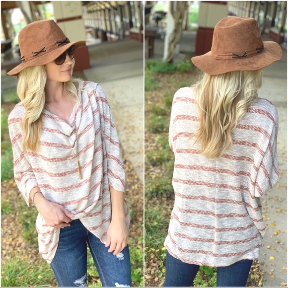 ✨LAST ONE✨Easy Come Easy Go Tunic-Mocha/Rust - Picture 3 of 3